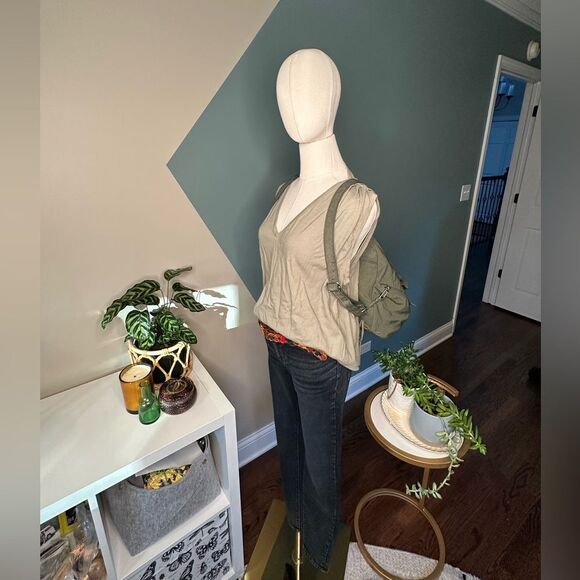 Project Social T Olive Green V-Neck Sleeveless Tank Top Soft Relaxed Fit Boho M - Picture 10 of 10